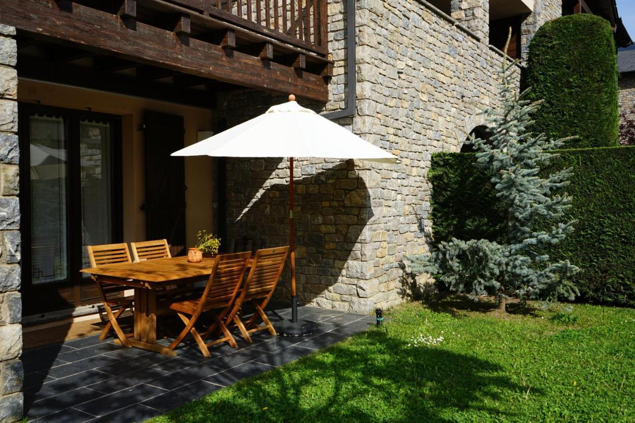 Apartamento con jardín en Cerdanya Err Exterior foto